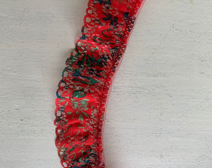 Red and Green Lace Vintage Trim 80s New Old Stock Lace Holiday Christmas