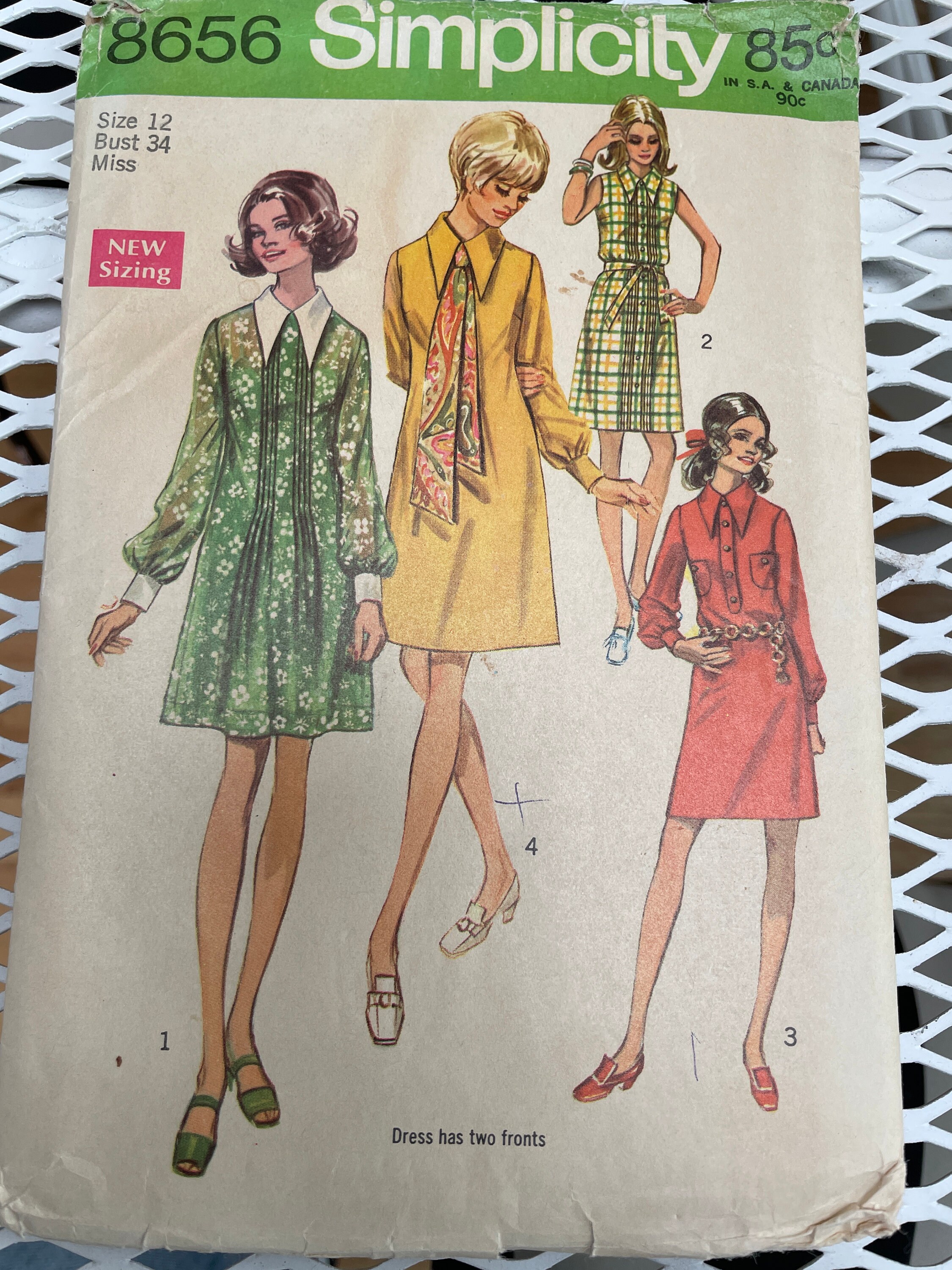 Simplicity 8656 Vintage Pattern - Size 12 Bust 34 60s Dress