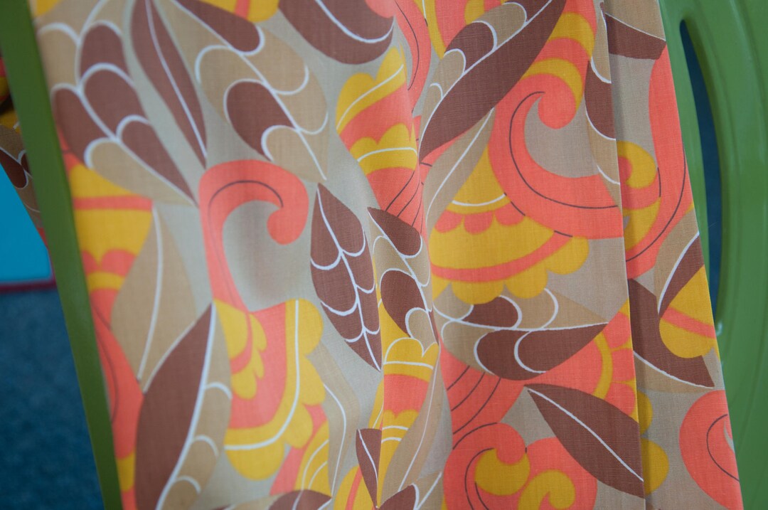 Oh so Mod Novelty Vintage Fabric 36 Inches Wide 50s 60s New Etsy
