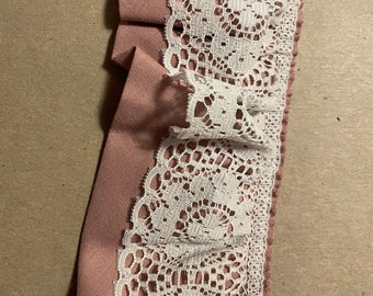 Mauve Ruffle and Lace - 3 yards Vintage Fabric Trim New Old Stock Dolls Ruffles Gathered Dusty Pink Rose