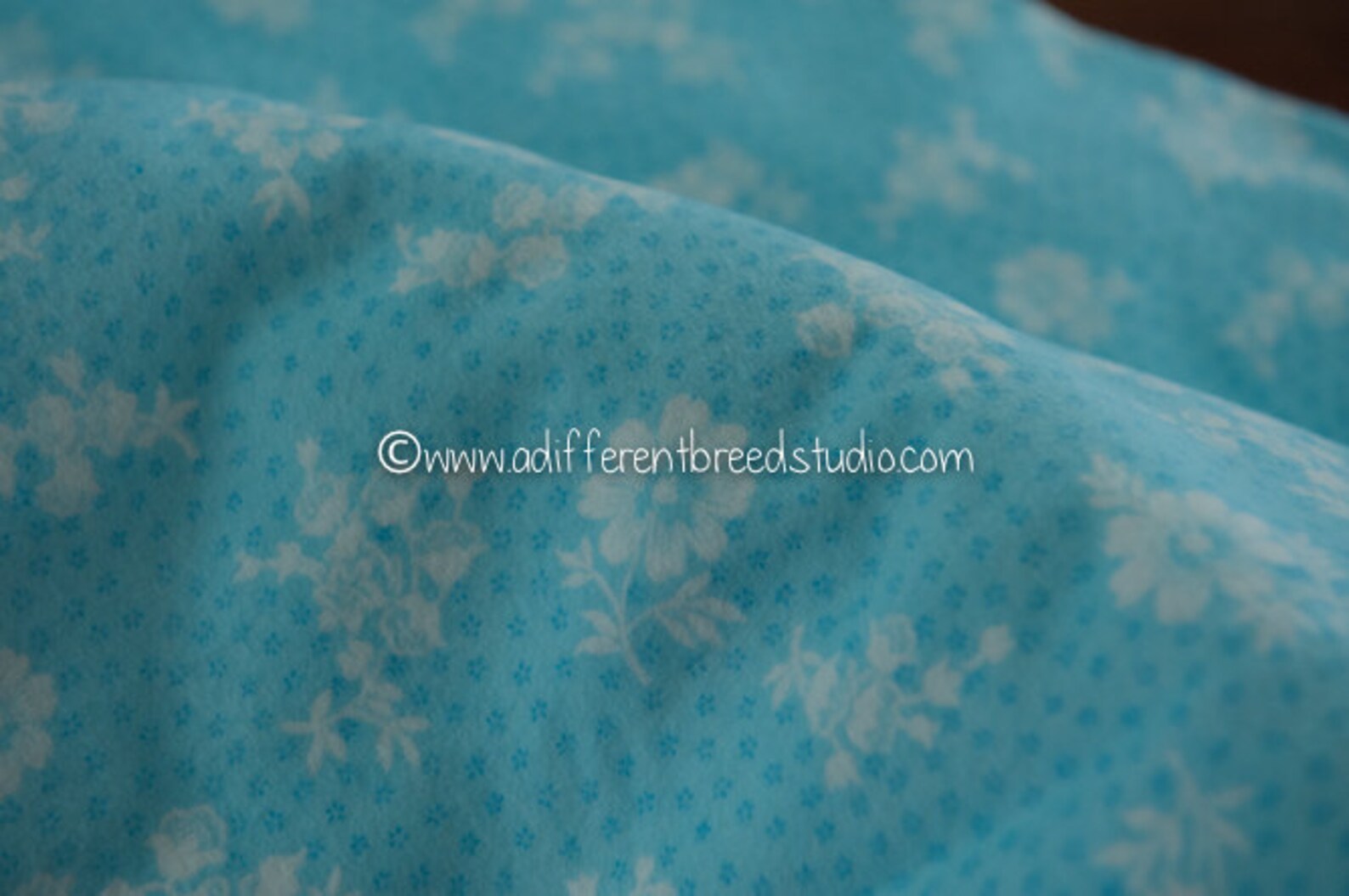 Pretty Turquoise Floral Vintage Fabric New Old Stock Flannel - Etsy