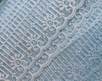 3 yards Vintage Lace Trim - Flat LACE Apparel Costumes Dolls  Floral Flowers Scallop Light Blue