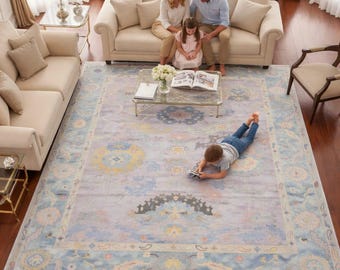 Handgeknüpfter Oushak-Teppich aus Wolle: Hellgrau / Blau 200x300