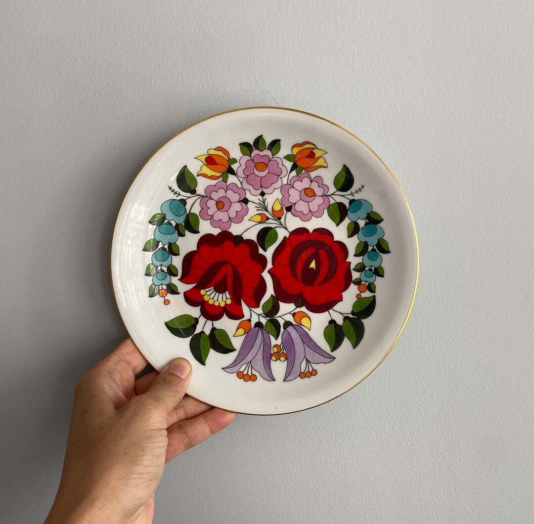 Vintage Kalocsa Porcelain Wall Plate / Hand Painted Hungary Folk Art Wall Plates, Retro Kitchen