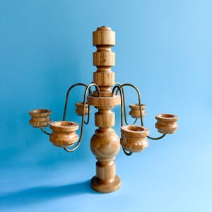 Porta-velas de aranha de madeira Erzgebirge vintage / Porta-velas de seis braços Ore Mountain, candelabros de madeira torneada, decoração de apartamento