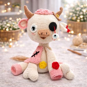 Wzór na szydełkową amigurumi zombi krowę, upiorna pluszowa zabawka na Halloween z farmy (wzór w formacie PDF), prezent dla miłośnika szkockich krów