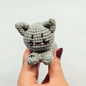 Kitten Crochet Magnet Pattern, Cute Creepy Vampire Cat Amigurumi Tutorial PDF in English, Halloween Bat Crochet, Do It Yourself Pattern Book