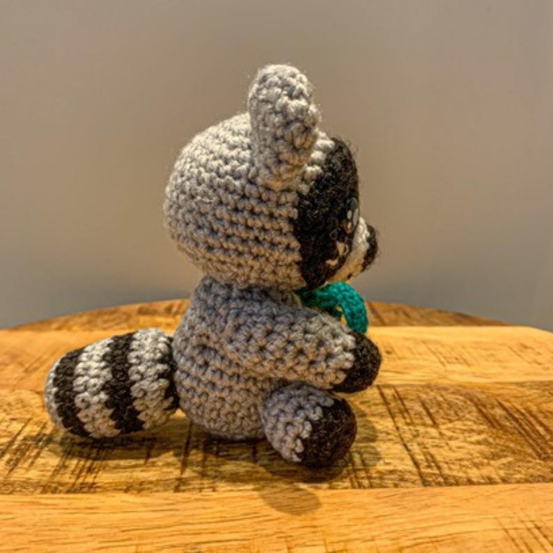 Spring Raccoon Pattern Crochet Raccoon With Sunflower Pattern, Spring Floral Amigurumi (PDF ...