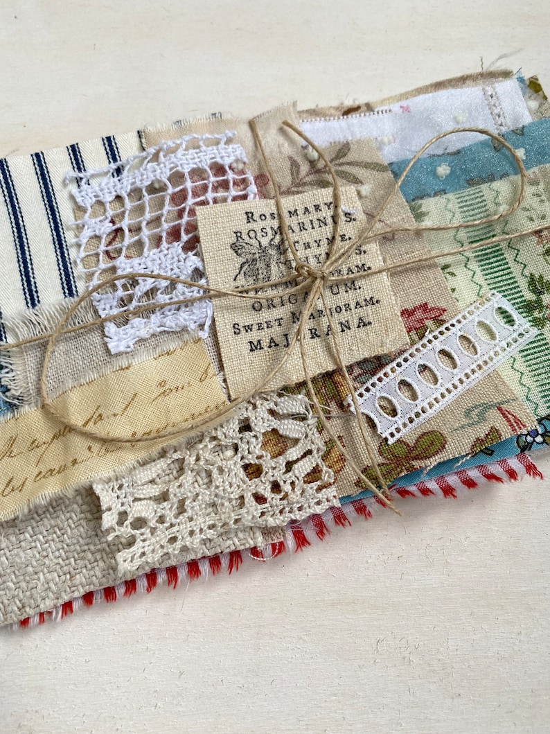 Mixed fabric bundle for slow stitching projects with some vintage and antique fabrics zdjęcie 2