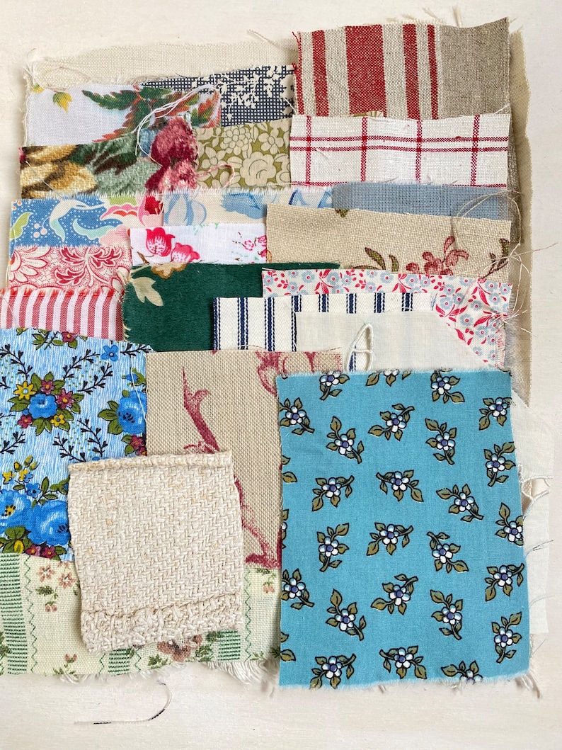 Mixed fabric bundle for slow stitching projects with some vintage and antique fabrics zdjęcie 4