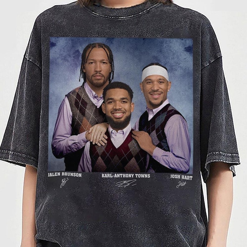 Maglietta da basket Jalen Brunson Josh Hart Anthony Towns, maglietta New York Step Bros, divertente regalo di Natale unisex per il basket immagine 3