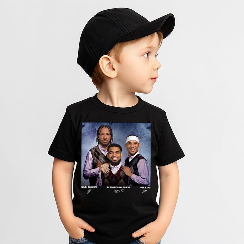 Maglietta da basket Jalen Brunson Josh Hart Anthony Towns, maglietta New York Step Bros, divertente regalo di Natale unisex per il basket immagine 7