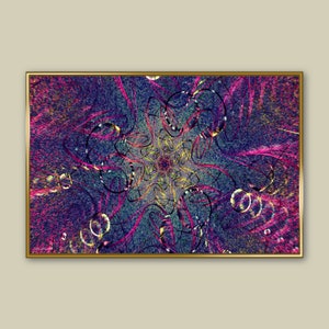 Könnte beinhalten: Abstrakter Kunstdruck in einem goldenen Rahmen. Das Kunstwerk zeigt ein zentrales Sternmuster mit wirbelnden Linien in Pink, Gelb und Schwarz vor einem strukturierten blauen und violetten Hintergrund. Der Gesamteffekt ist dynamisch und farbenfroh.