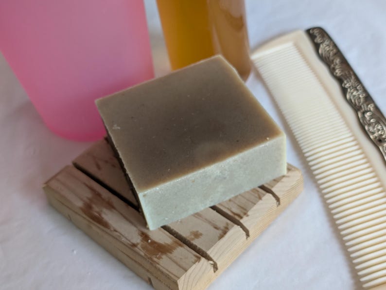 Herbal Shampoo Soap, Rosemary Honey w. silk image 3