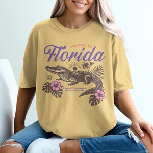 Welcome to Florida T-Shirt, Alligator Graphic Tee, Sunshine State Shirt, Florida Souvenir Shirt, Vintage Florida Apparel