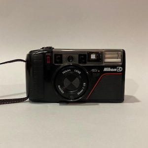 Nikon L35 AD3 (One Touch) 35mm  f/2.8 Point and Shoot Camera, Film Tested - PLEASE READ CONDITION