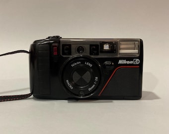 Nikon L35AD / Nikon L35AF / 35mm F/2.8 Lens / 35mm Point and