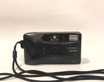 Cámara de película Yashica Minitec AF (Micro Elite) de 35 mm / Lente Tessar f/3.5 / Probada, en buen estado - ENVÍO GRATIS