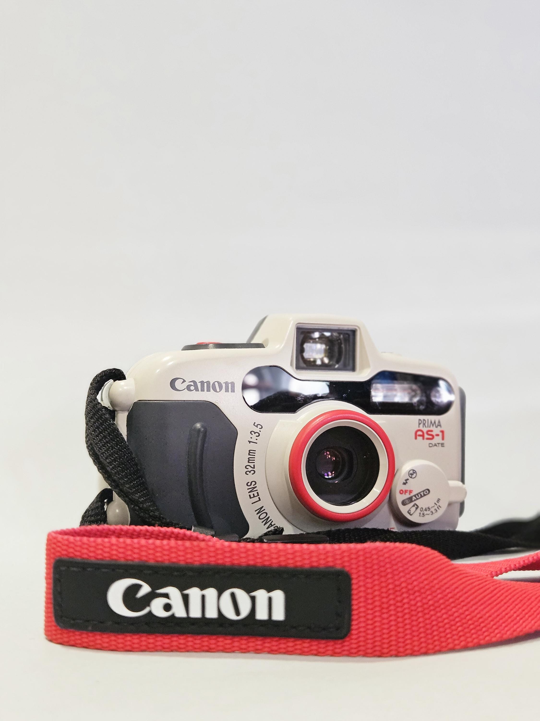 Canon Prima AS-1 (sure Shot A-1/wp-1) Underwater 35 Mm Point and