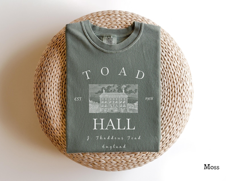 Wind in the Willows Toad Hall Comfort Colors 1717 Shirt, Bookish Literature T-Shirt Reader Gift Idea Cottage Core English Countryside Tshirt image 1
