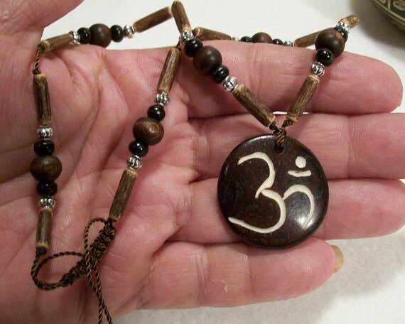 Collana Om In Legno - Collana Con Simbolo Om - Girocollo Tibetano - Foto 9