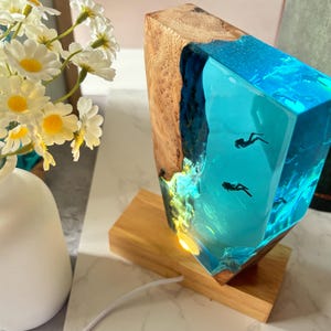 Scuba Diver Epoxy Resin Night Light: Ocean Diving Scene