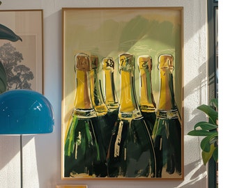 Könnte beinhalten: Ein Gemälde von fünf Champagnerflaschen in einer Reihe, mit grünem Hintergrund und einem hellgelben Rahmen. Die Flaschen sind alle grün und haben goldene Etiketten.