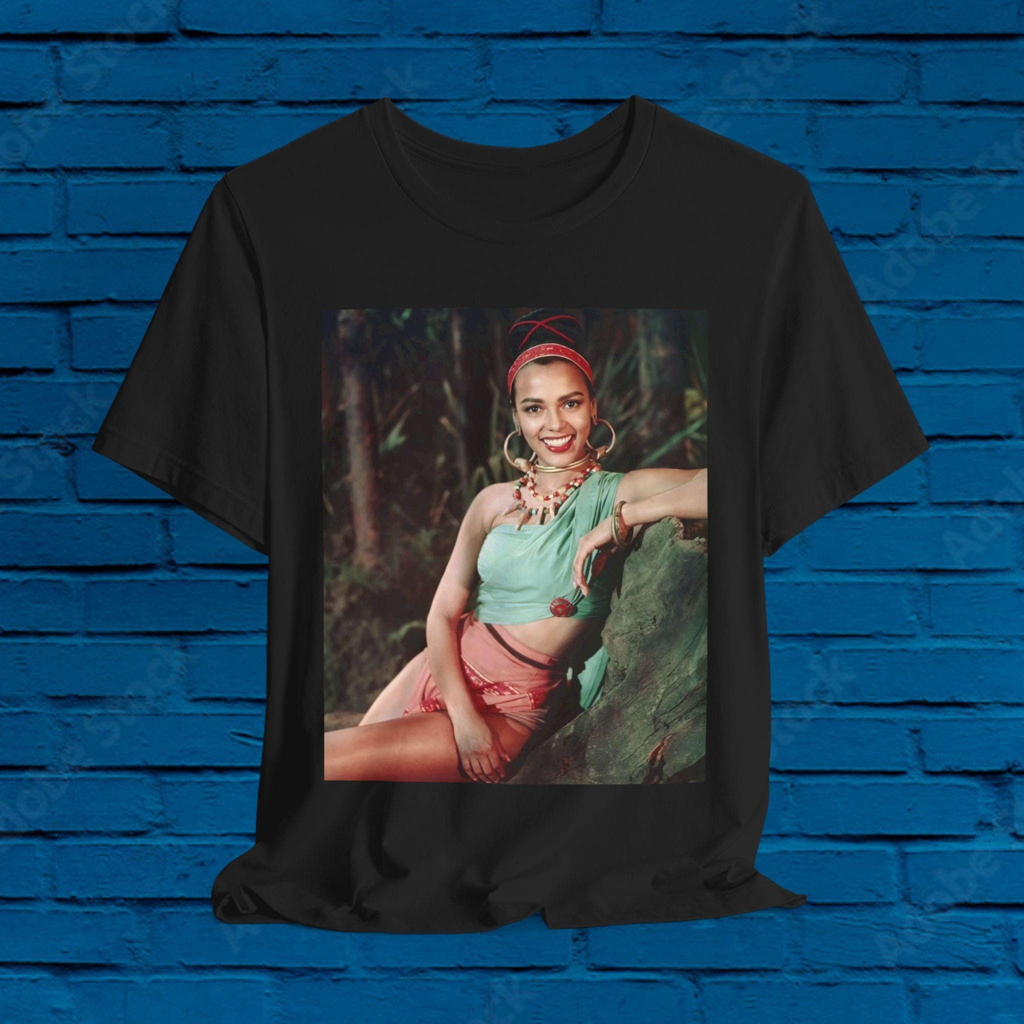 Anita baker t shirt - Etsy 日本