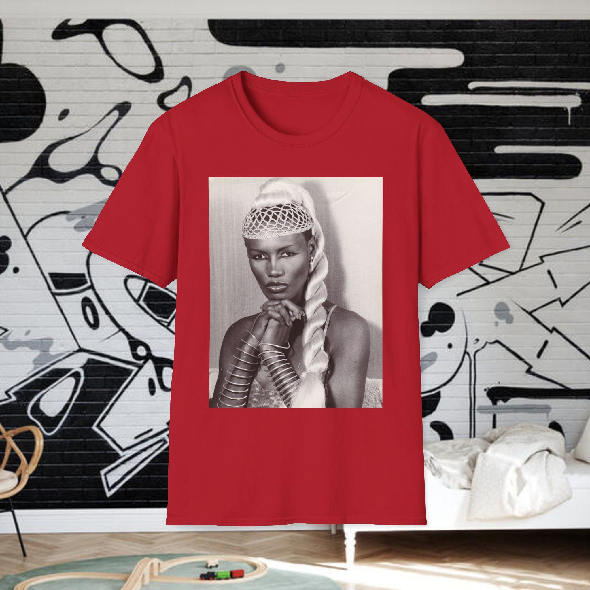 Grace Jones Shirt, RARE Photo, GORGEOUS | Grace Jones T-shirt, 80s 