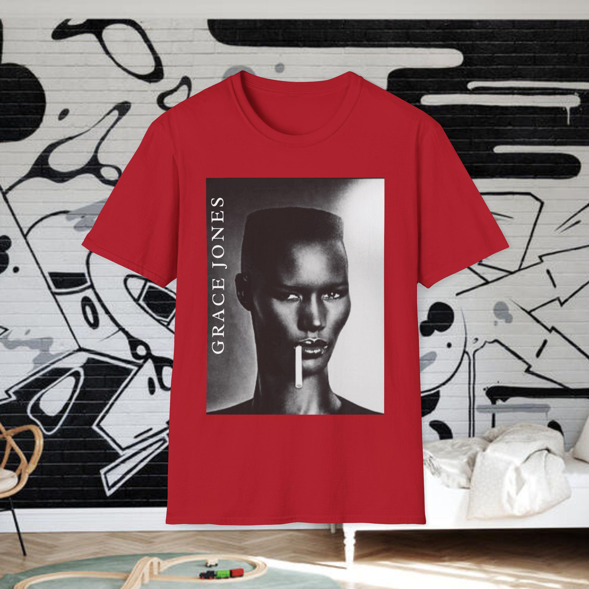 Grace Jones Shirt: Elegant NIGHTCLUBBING Close Up, Grace, Jamaican 