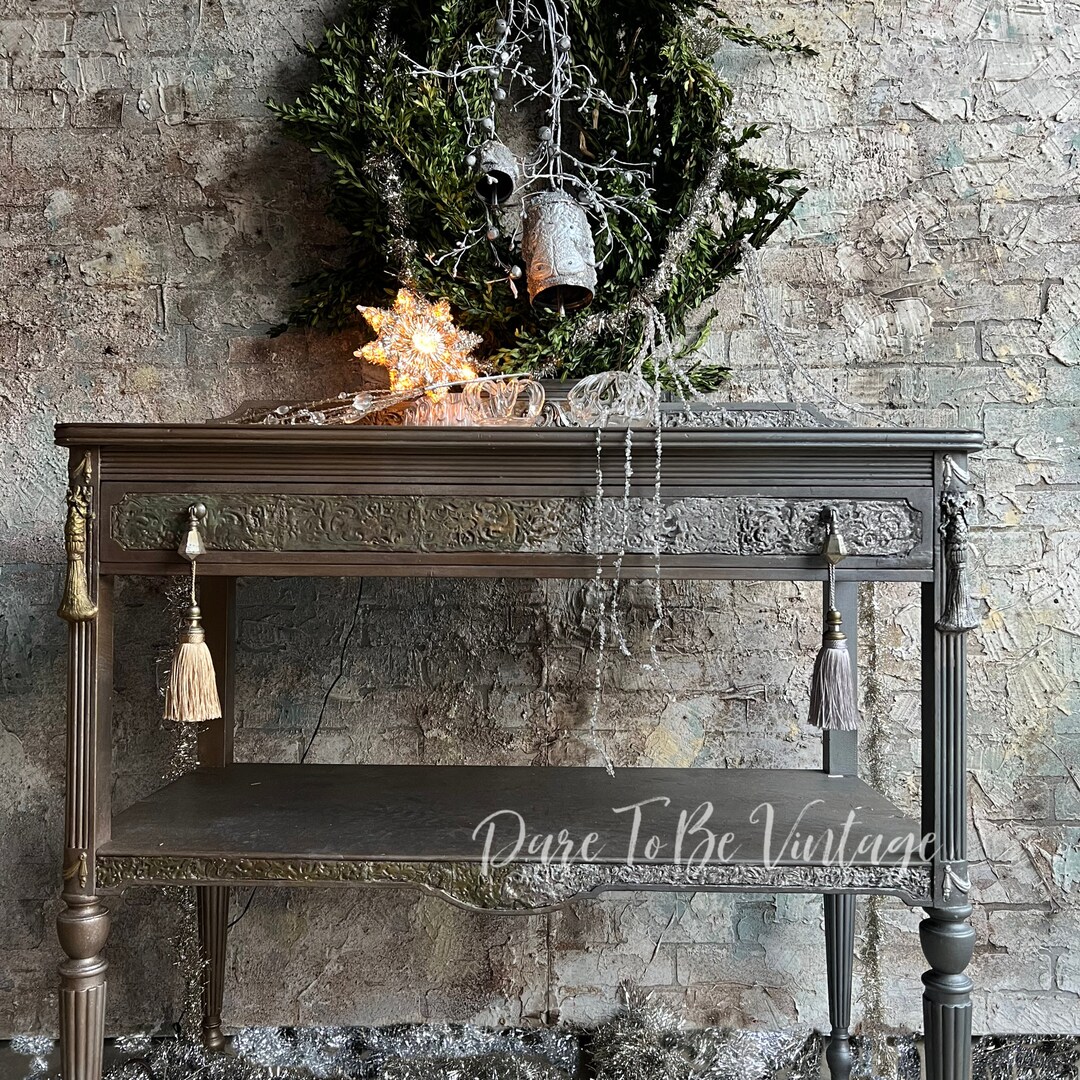 Glitz & Glam Console Buffet Table, Entryway Table, Silver and Gold