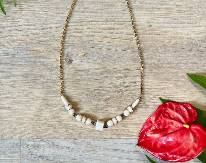 Vintage White and Gold Geometric Beaded Necklace