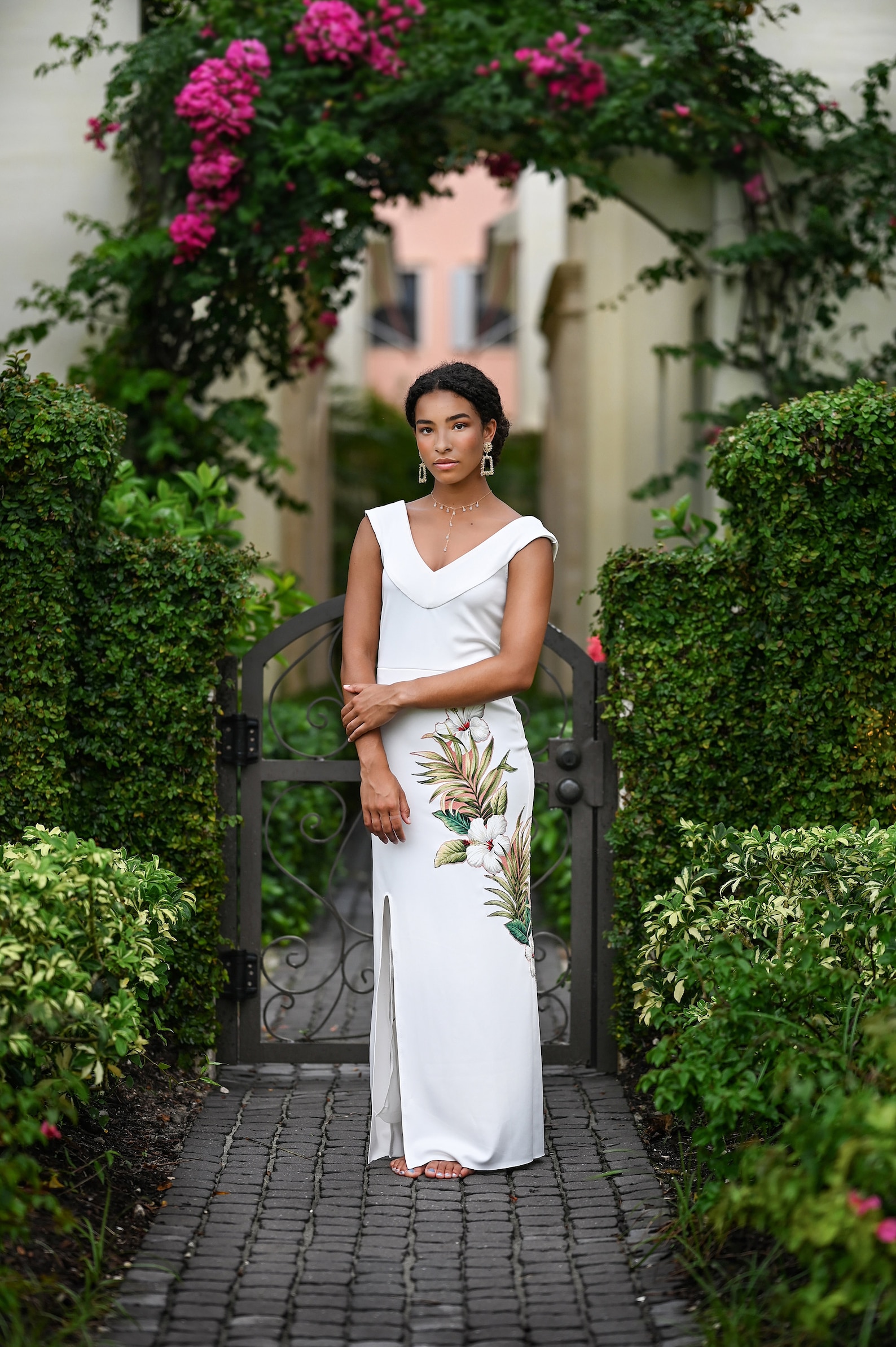 V Neck Hawaiian Wedding Dress: Floral Slit Beach Gown - Etsy V Neck Hawaiian Wedding Dress: Floral Slit Beach Gown - Etsy