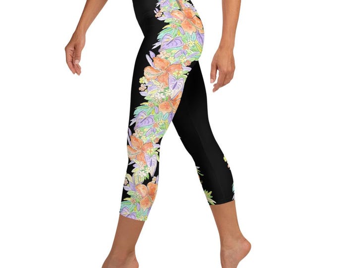 Yoga Capri Leggings Black Tropical Floral Print