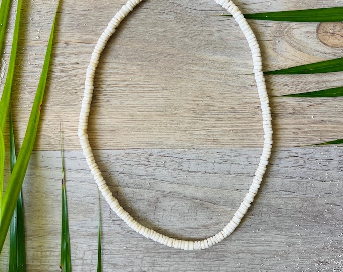 Vintage White Puka Shell Necklace, Classic Shell Necklace