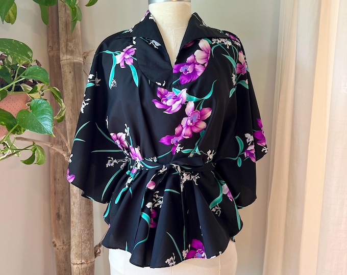 Vintage Sweethearts Hawaii top, Black Hawiian Top with Purple White Orchids and Green Accents