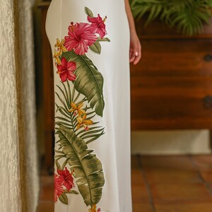 Strapless Hawaiian Beach Wedding Dress image 7