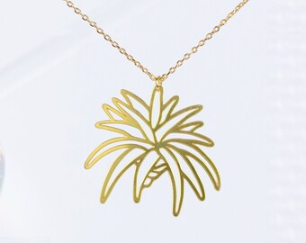 Air Plant Tillandsia Gold Tone Lightweight Necklace | Style 1 | Houseplant lover handmade jewelry.