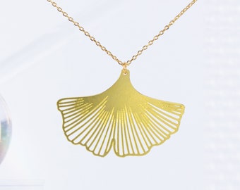 Ginkgo Biloba Leaf Lightweight Necklace