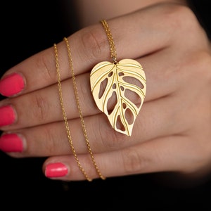 Monstera Adansonii Leaf Necklace. Houseplant handmade jewelry.