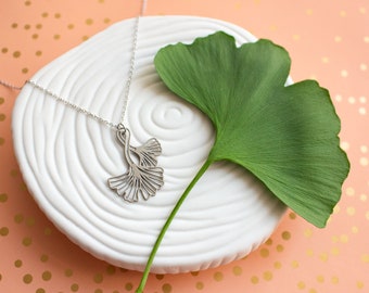 Ginkgo Leaves Silver Tone Lightweight Necklace