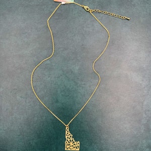 Idaho State Geometric Gold Lightweight Necklace image 2