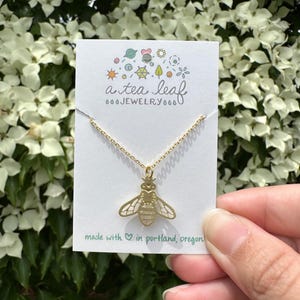 Dainty Honeybee Lightweight Necklace