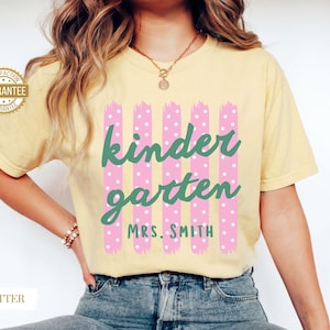 Custom Kindergarten Teacher Shirt Comfort Colors Retro Back to School Kindergarten Tee Elementary Teacher Team Shirts Teacher Appreciation