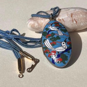 Vintage Cloisonné Gold Plated Oval Bird Locket