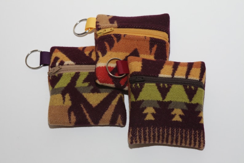 Beige Zipper Aztec Print Wool Coin Purse