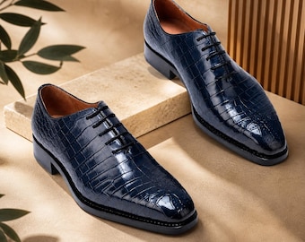 Blauwe leren oxfordschoenen met reliëf voor heren, luxe geklede schoenen.