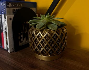 Mid-Century Ribbed Planter | 3D Printed Succulent Planter with Saucer