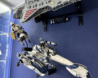 Hot Toys Wandhalterung