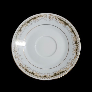 Signature Collection Queen Anne Saucer 5.75&quot; Select Fine China Japan Gold Scroll